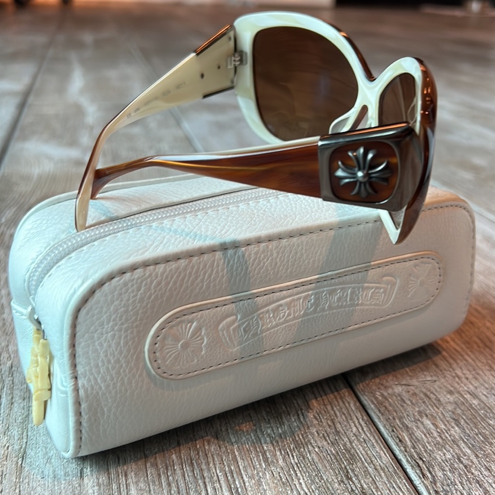 CHROME HEARTS ‘Run Yet?’ Sunglasses - Picture 4 of 9
